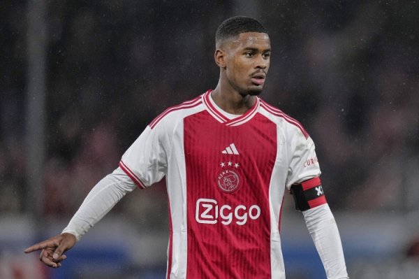 哈托牙东谈主：切尔西确乎与阿贾克斯获取相关，也在与球员进行磋商