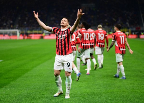 记者：约维奇相配接近成为皇家奥维耶多球员，细节正在敲定