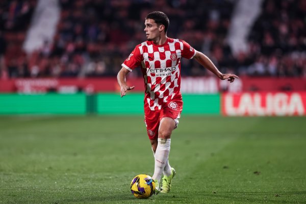 记者：古铁雷斯与奥纳西互换交易未能达成，前者接近加盟那不勒斯