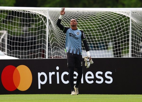 罗马诺：西汉姆800万欧报价博塔弗戈门将，曼联&埃弗顿等队也样子