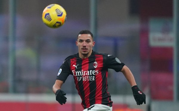 斯基拉：贝西克塔斯特地本纳塞尔，俄罗斯俱乐部也斟酌租赁可能性