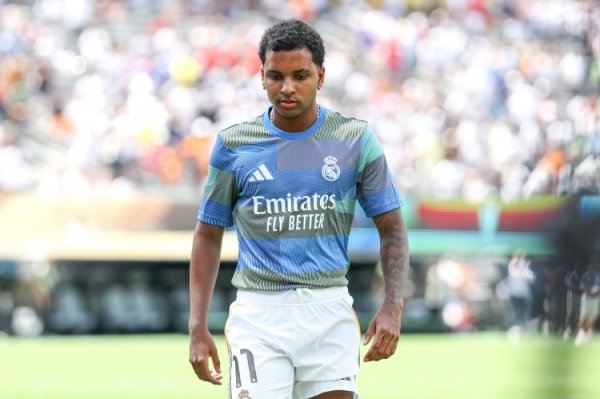 阿斯报：罗德里戈但愿留在皇马，诡计用发扬劝服阿隆索