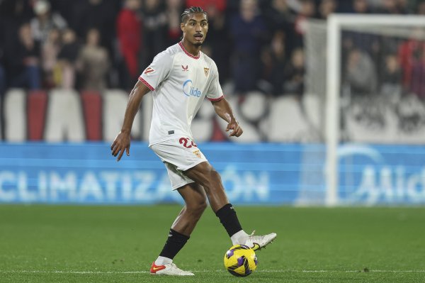 RMC：勒沃库森有意巴代&询问交易条件，塞维利亚为其标价3000万欧