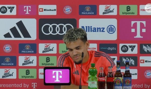 迪亚斯：来之前跟维尔茨聊过，他说慕尼黑很棒&德甲抵御很强烈