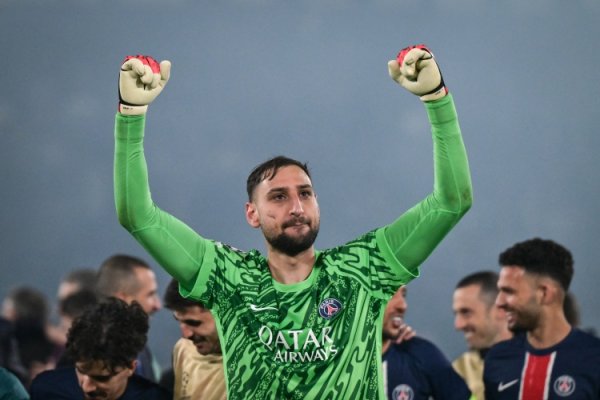 得些许🤔电讯报：曼联商讨过多纳鲁马情况，巴黎愿以稳健价钱卖