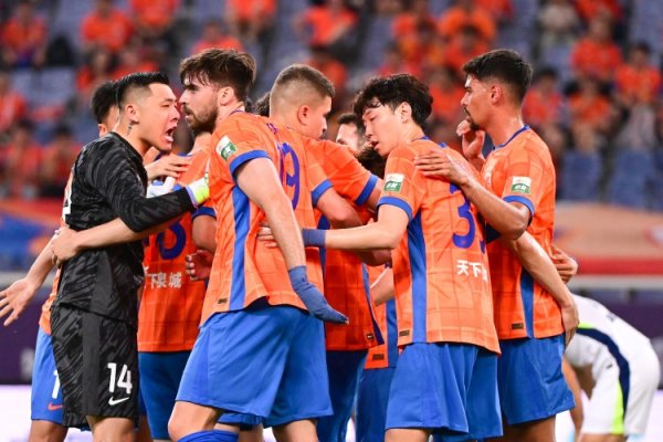 鲁媒：泰山客战蓉城要幸免被“三杀”；泽卡停赛&德尔增加躲避