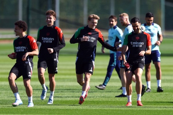 厄德高：上半场球队踢得很好，下半场有些太通达但最终依然赢了