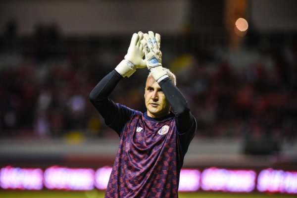 纳瓦斯：拉莫斯和我聊了墨西哥的资格，J罗在这里也发扬出色