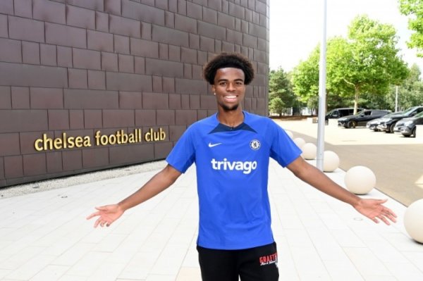 德太空：莱比锡已运转商谈引进楚克乌梅卡，兴奋出售西蒙斯