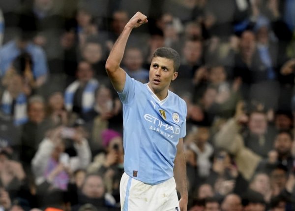 曼晚：罗德里在对阵月牙时腹股沟受伤，瓜帅不但愿他带伤冒险参赛