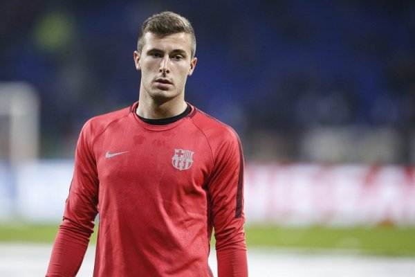 佩杜拉：佩尼亚与科莫不竭磋议，小法很抚玩他&球员也思离开巴萨