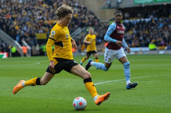 图片报: 除多特外, 皇社黄潜莱比锡斯图法鹰罗马也特意F-席尔瓦