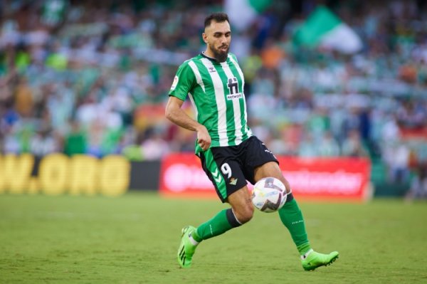 记者：贝蒂斯前卫伊格莱西亚斯将加盟塞尔塔，已驱动交换文献