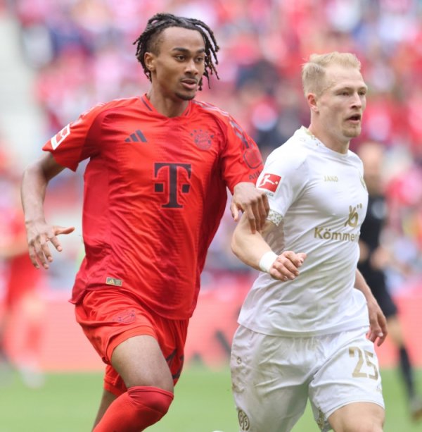 记者：拜仁已决定留住阿萨雷&让他担任凯恩替补，正在谈续约