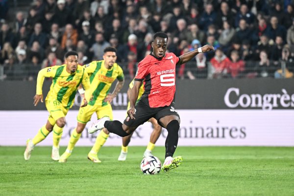 记者：雷恩时尚卡里姆恩多周五抵达英格兰，行将加盟诺丁汉丛林