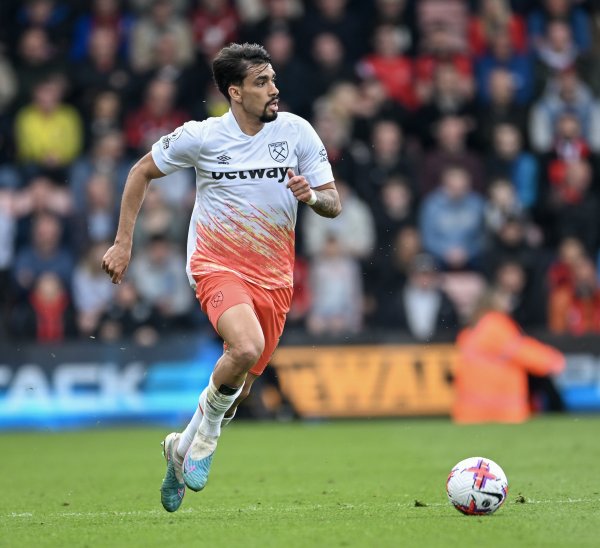 西汉姆副主席：帕奎塔今夏将留队，正发奋处分球队中场的问题