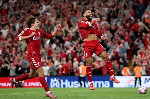 英超联赛首轮战: 临了一分钟的爆发, 利物浦在对阵伯恩茅斯的比赛中全取3分