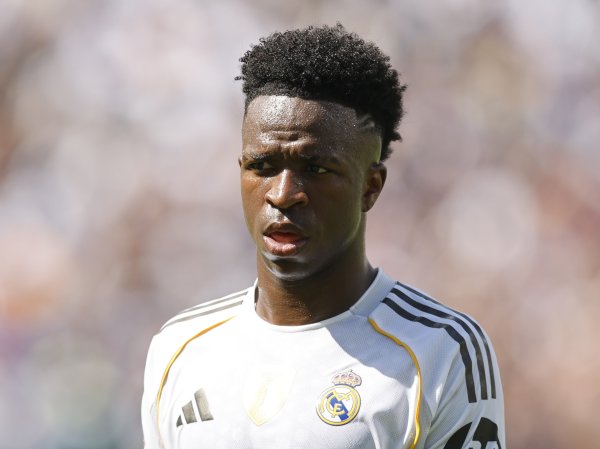 巴媒：安帅决定不征召维尼修斯让他休息，罗德里戈、米利唐将回想