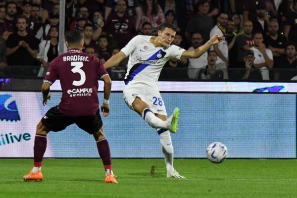 记者：沙特俱乐部新曩昔城体育专诚帕瓦尔，已与球员进行斗争