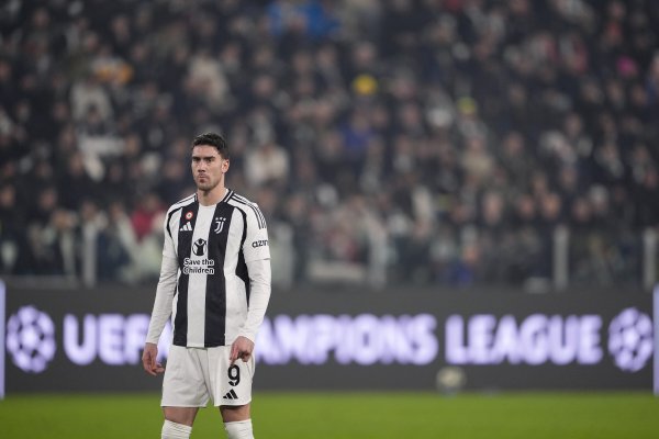 王人体：弗拉霍维奇异日惟一两条路，米兰廉价带走&再留尤文半赛季