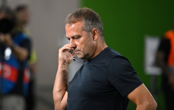 客战硬骨头！畴前7年巴萨作念客莱万特的收成是三负两胜一平