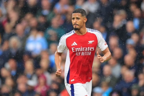 萨利巴谈争冠: 咱们老是费力点什么, 思夺冠就得比三连亚作念得还好