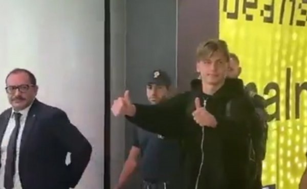 罗马诺：齐奥尔科夫斯基现在抵达意大利，准备与罗马签约