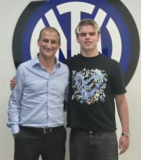 跟队：国米与冰岛球队特罗图尔诞生合营联系，并签下对方16岁边锋