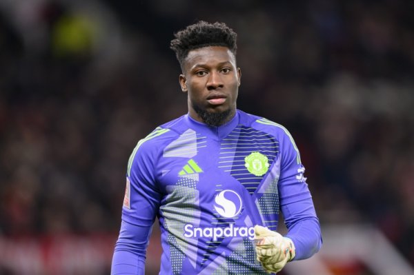 记者：奥纳纳谨慎沟通离开曼联，后者正在恭候球员的决定