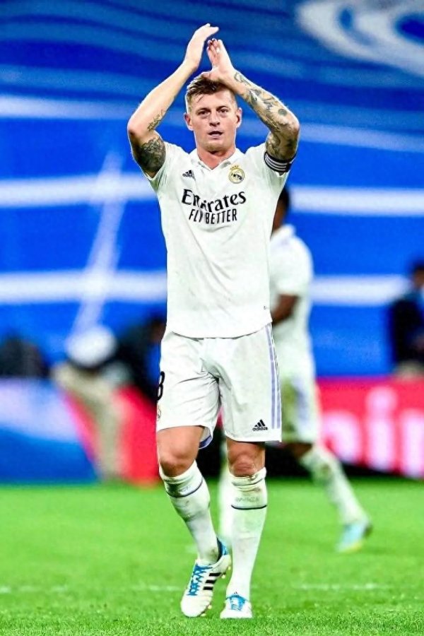 克罗斯质疑伊萨克1.44亿欧转会: 天价背后的足坛明白差与价值博弈