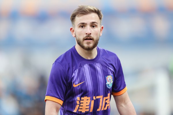 津媒：津门虎与阿代米续约责任一直在协商中，已运行计算下赛季