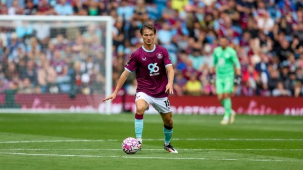 队友谈汉尼拔送点：咱们赛后告诉他，这种事无意会发生，很不运道