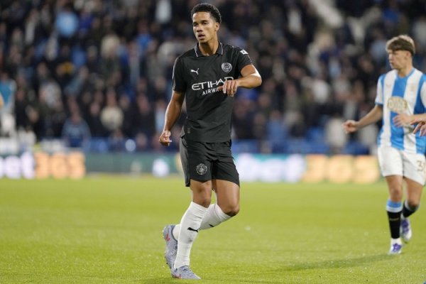 邮报：责任主谈主员吟唱曼城小将穆卡萨看起来就像一线队球员