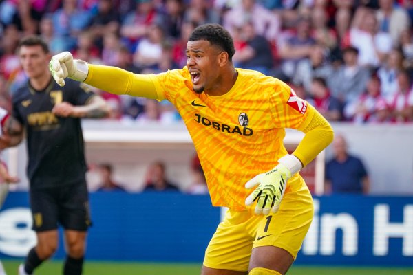 德太空：国米有利明夏引进弗赖堡23岁门将阿图伯鲁