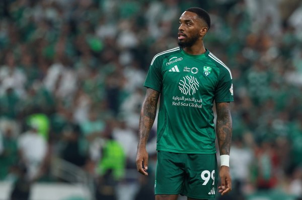 记者：托尼可能通过租赁回英超来参加宇宙杯 热刺曼联可能计划他