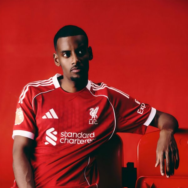 进展挣扎+连累国度队，英媒：伊萨克罢训逼宫致窘境效仿者应警示