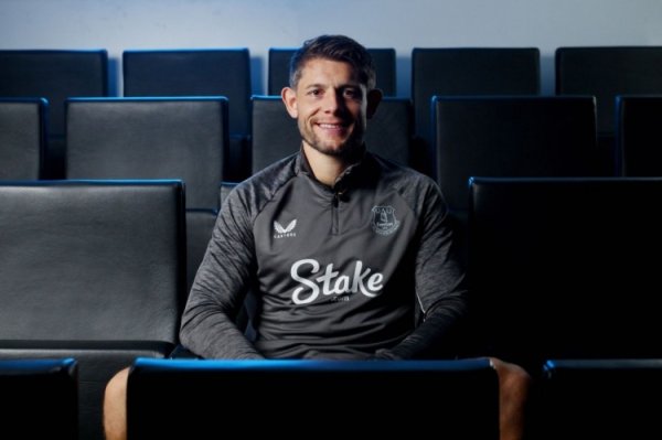 塔科夫斯基：能够连续为埃弗顿服务让我原意和骄傲，念念要踢欧战