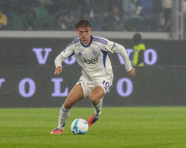 托蒂：我对尼科-帕斯超越感意思，很有趣将来他好像达到什么高度