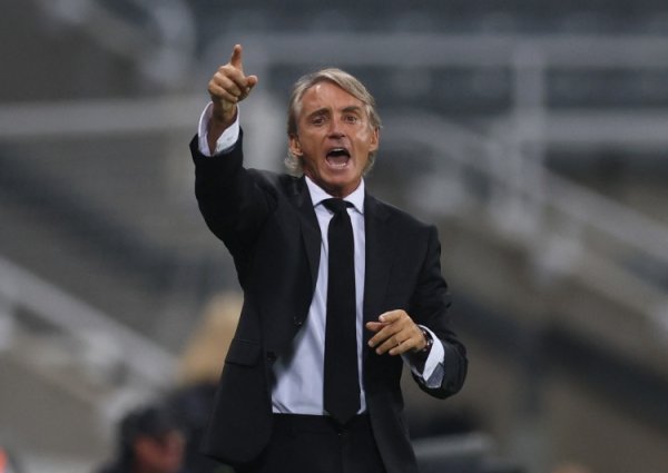 太阳报：曼奇尼已奉告其一又友，若阿莫林下课他有契机抓教曼联