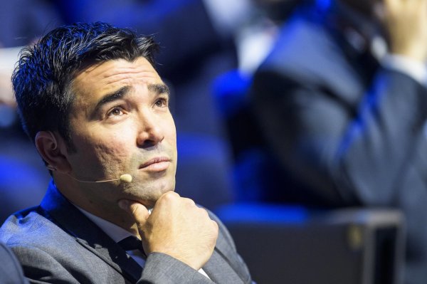 德科：巡回赛技巧伊尼戈告诉咱们他有一个契机，咱们招待让他离开