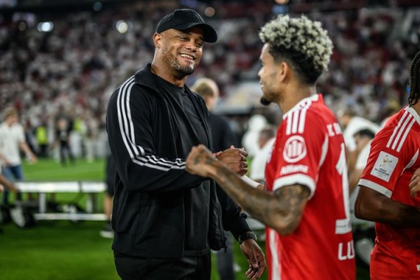 希斯菲尔德、范加尔之后，孔帕尼资本世纪第三位和拜仁续约主帅