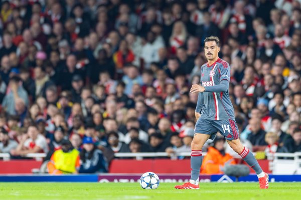 奥利匹亚科斯中场：能否领略亚马尔的处境？我18岁时踢球莫得薪水