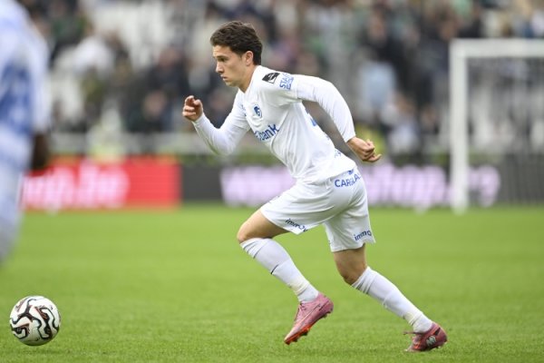 未来之星！阿斯：亨克小将卡雷萨斯打破希腊国家队最年轻进球纪录