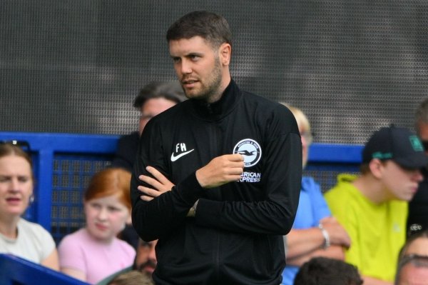 若布莱顿今晚取胜，将成为首支英超客战曼联4连胜球队