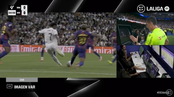 官方：CTA认定维尼修斯踢到亚马尔犯规应取消点球 加西亚主动手球