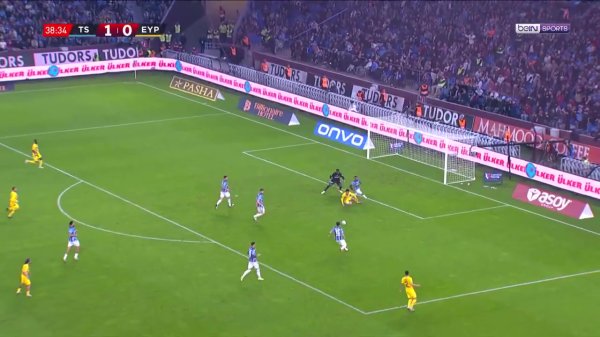 助队2-0取胜！奥纳纳创下欧洲联赛最高扑救成效用和场均扑救次数