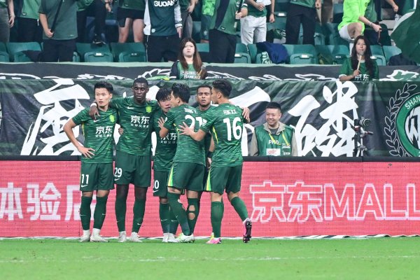 媒体东说念主：中赫一直在撑着，近两年资金齐是靠投资东说念主输血和贸易收入