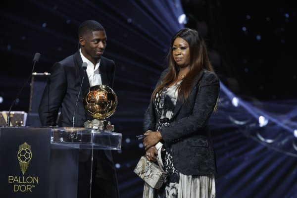 法媒：登贝莱母亲收犬子20万欧转账被条目缴税，上诉取消遭驳回