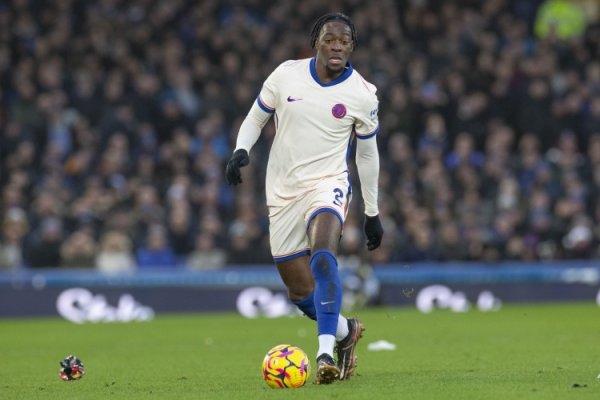 本赛季遭弃用，博主：迪萨西参与切尔西一线队考试