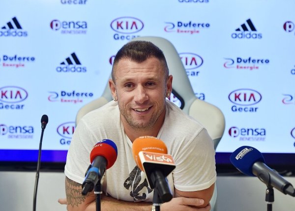 卡萨诺：阿莱格里不会在米兰有恒久明天，我不认为他们能进前四